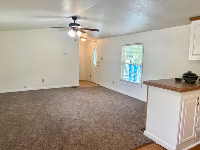 160 Champion Way, Livingston, TX 77351