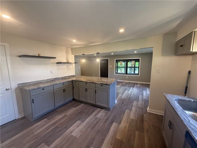 739 State Route 130, Penn Twp, PA 15206
