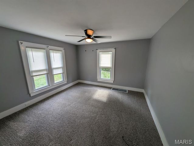 208 W Elm Street, Alton, IL 62002