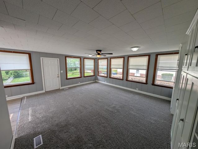 208 W Elm Street, Alton, IL 62002