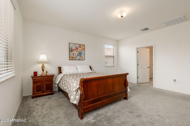 8686 N CALLE LA CANOA --, Tucson, AZ 85742