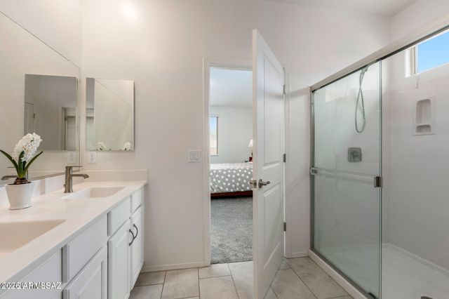 8686 N CALLE LA CANOA --, Tucson, AZ 85742