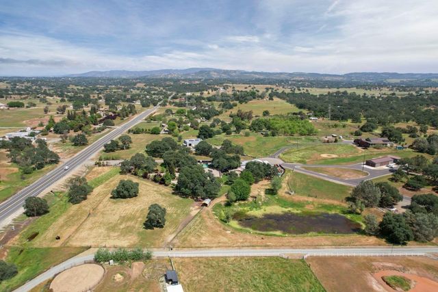 210 Melissa Way, Valley Springs, CA 95252