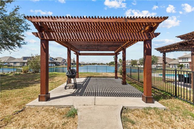 7609 Freds Folly Dr, Corpus Christi, TX 78414