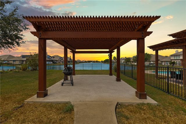 7609 Freds Folly Dr, Corpus Christi, TX 78414