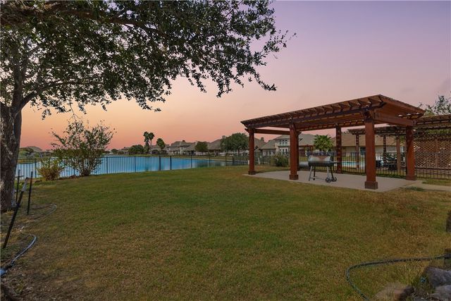 7609 Freds Folly Dr, Corpus Christi, TX 78414