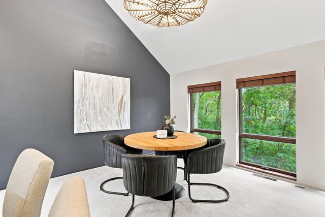 15120 Chestnut Circle, Burnsville, MN 55306