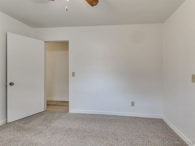 214 W 119th Street S, Jenks, OK 74037