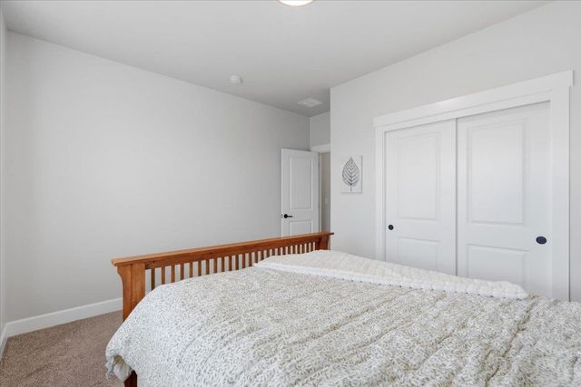 1420 S ASPEN Ct, Spokane Valley, WA 99016