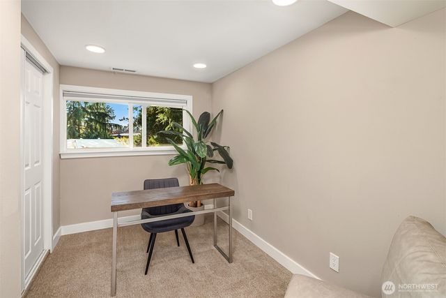 113 152nd Place SE, Bellevue, WA 98007