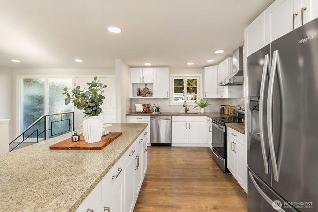 113 152nd Place SE, Bellevue, WA 98007