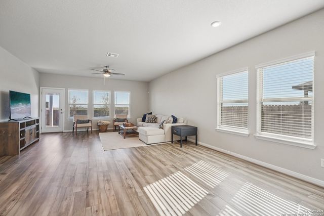 3311 Junction Bay, Converse, TX 78109