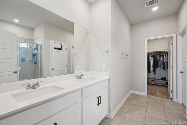 3311 Junction Bay, Converse, TX 78109