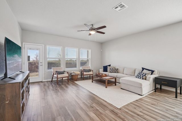 3311 Junction Bay, Converse, TX 78109