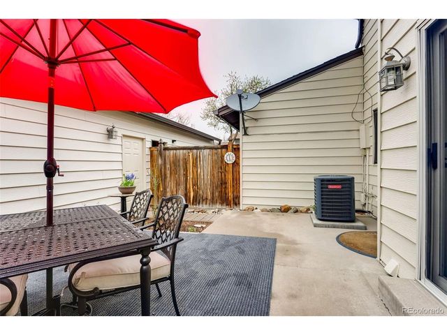 16066 E Ithaca Pl B, Aurora, CO 80013