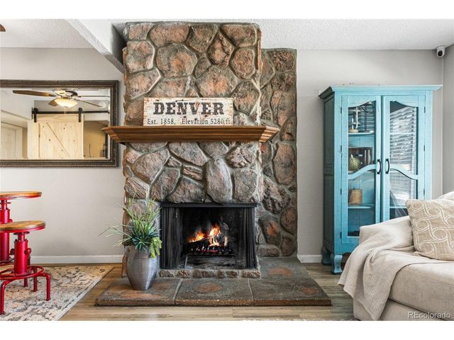 16066 E Ithaca Pl B, Aurora, CO 80013