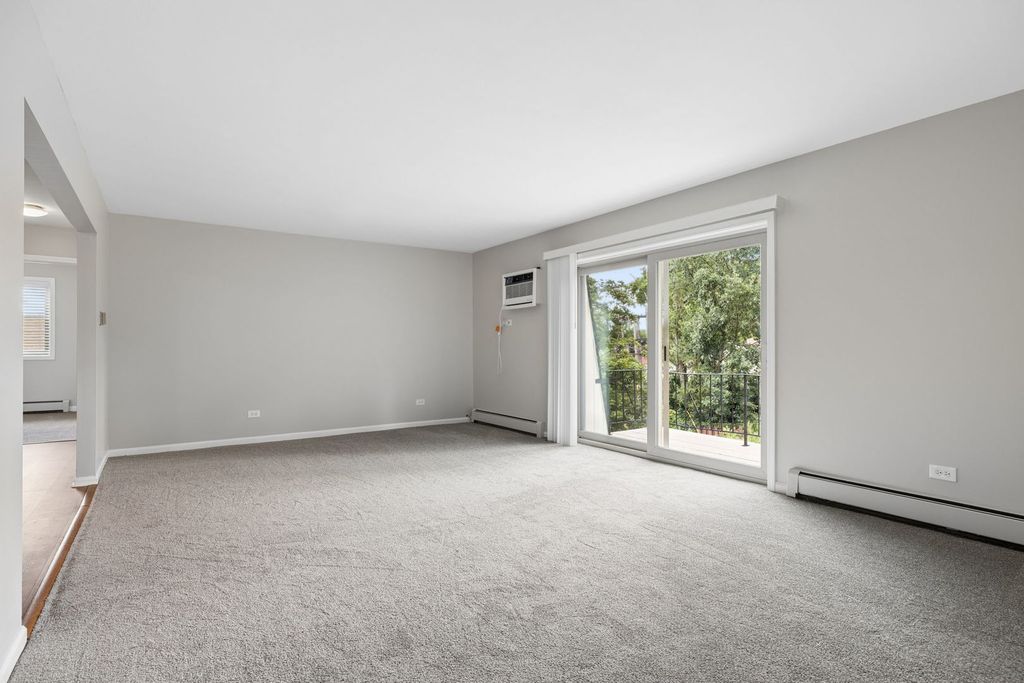 201 N President Street 3C, Wheaton, IL 60187 — photo 4