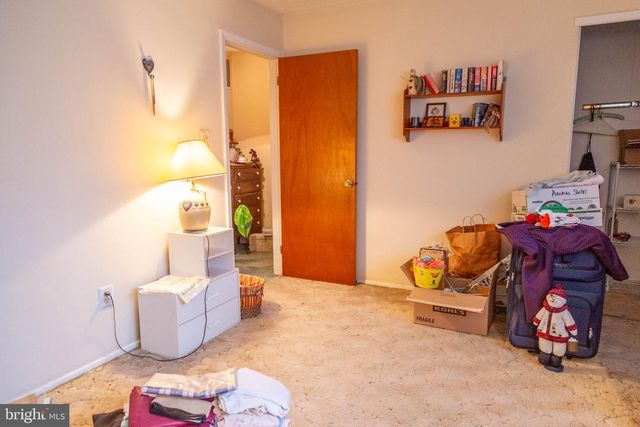 60 GEORGETOWN RD, Lindenwold, NJ 08021