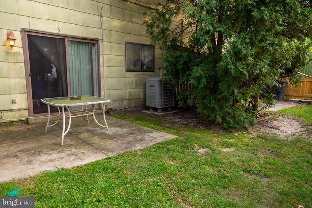 60 GEORGETOWN RD, Lindenwold, NJ 08021