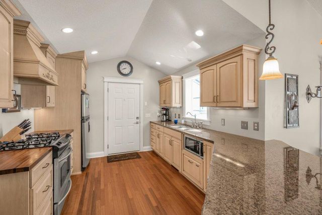 3836 Togo Road, Spring Park, MN 55384