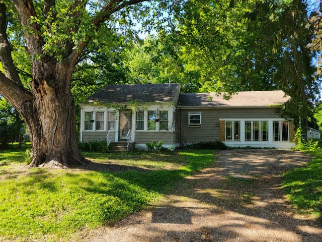 3836 Togo Road, Spring Park, MN 55384