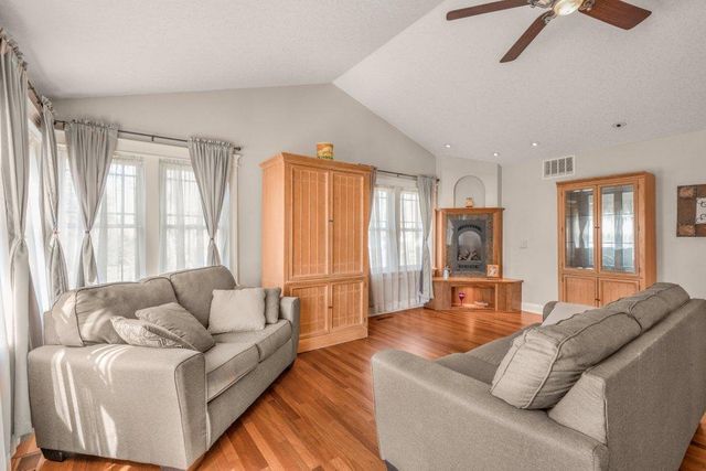 3836 Togo Road, Spring Park, MN 55384