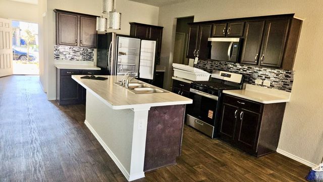 14421 Sugar Pines Drive, Conroe, TX 77302