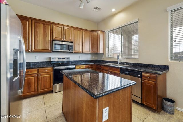 513 W JULIE Drive, Tempe, AZ 85283