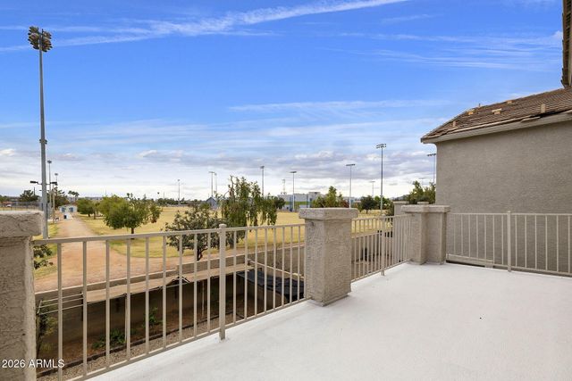 513 W JULIE Drive, Tempe, AZ 85283