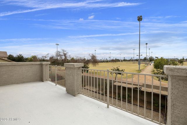 513 W JULIE Drive, Tempe, AZ 85283