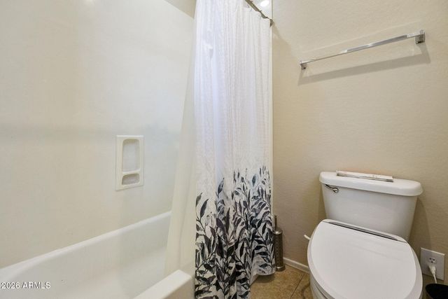 513 W JULIE Drive, Tempe, AZ 85283