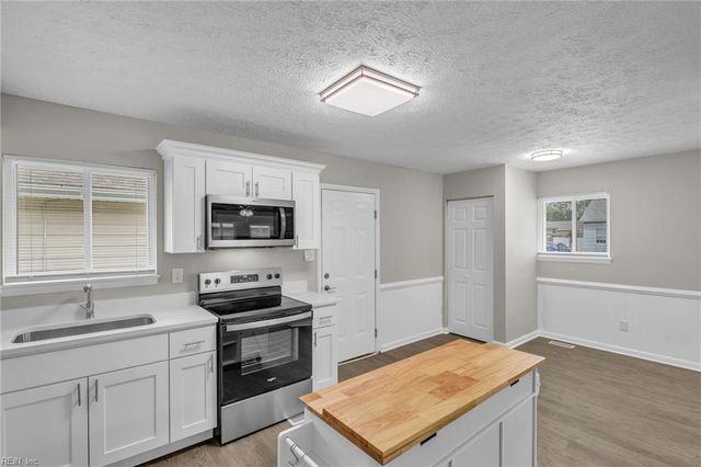 1820 Bay AVE, Hampton, VA 23661