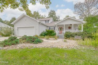 9 Green Valley Court, Johnson City, TN 37601