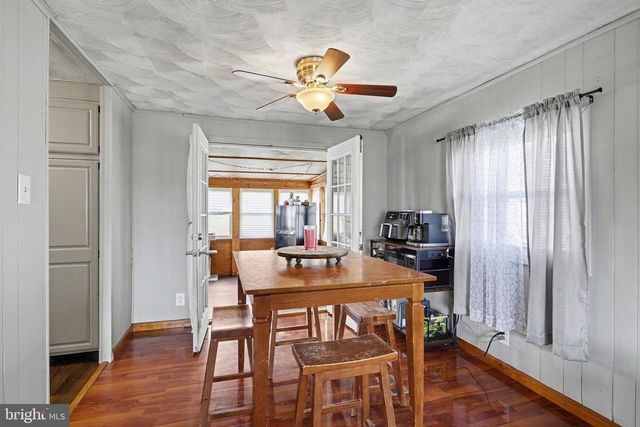 32 PINE RD, Abbottstown, PA 17301