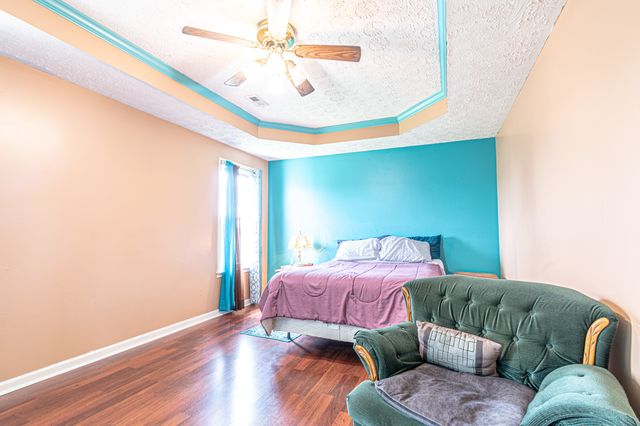 3321 Greenspoint Dr, Clarksville, TN 37042