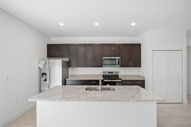 2498 SW 163RD PLACE, Ocala, FL 34473