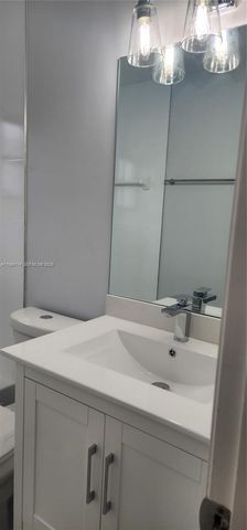 2574 W 71st Pl 0, Hialeah, FL 33016