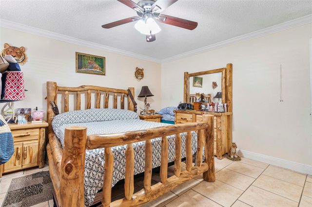 5829 Taylor Street, Hollywood, FL 33021