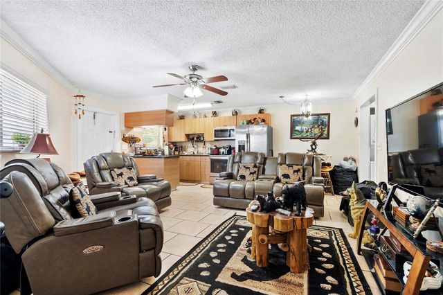 5829 Taylor Street, Hollywood, FL 33021