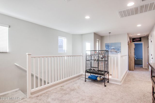 7877 S Wolf Creek Drive, Tucson, AZ 85757