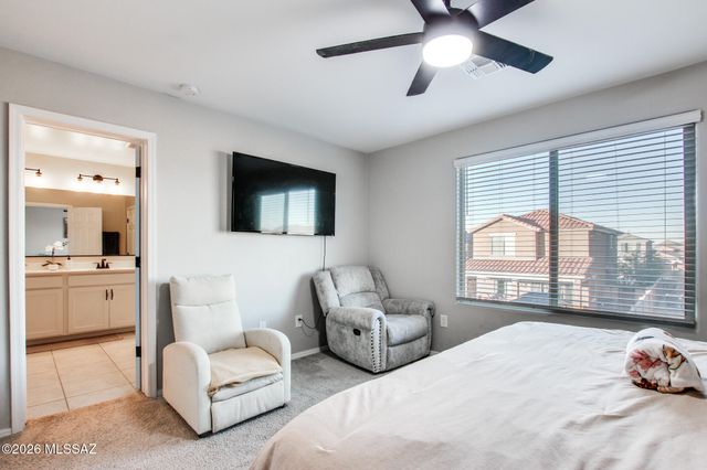 7877 S Wolf Creek Drive, Tucson, AZ 85757
