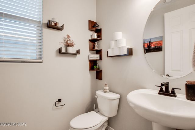 7877 S Wolf Creek Drive, Tucson, AZ 85757