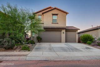 7877 S Wolf Creek Drive, Tucson, AZ 85757
