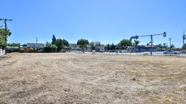 13322 Euclid Street, Garden Grove, CA 92843