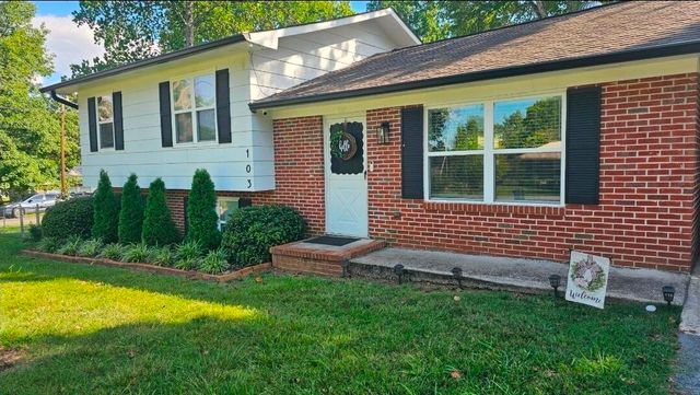 103 Azalea Avenue, Dayton, TN 37321
