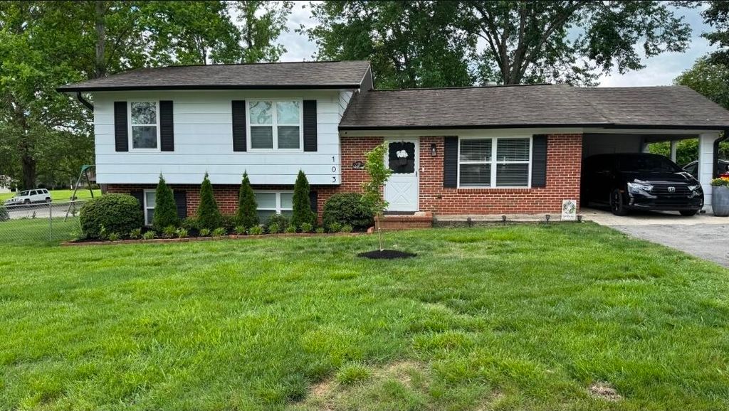 103 Azalea Avenue, Dayton, TN 37321