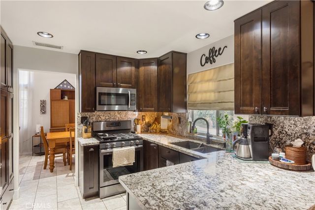 30475 Tolstoy Court, Menifee, CA 92584