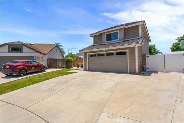 30475 Tolstoy Court, Menifee, CA 92584