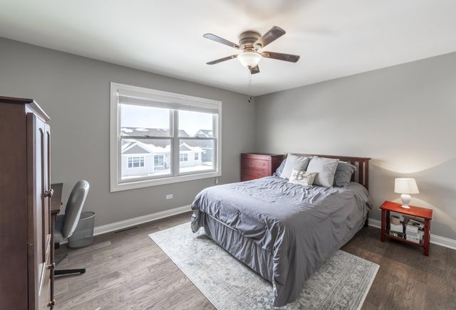 9185 W 107th Place, St. John, IN 46373