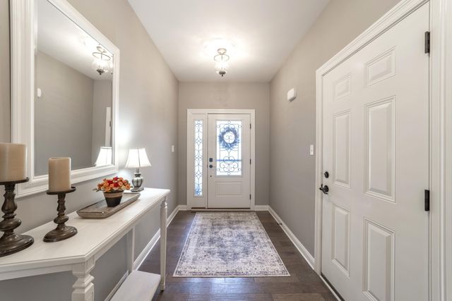 9185 W 107th Place, St. John, IN 46373